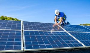 Installation et mise en production des panneaux solaires photovoltaïques à Saint-Aubin-du-Cormier